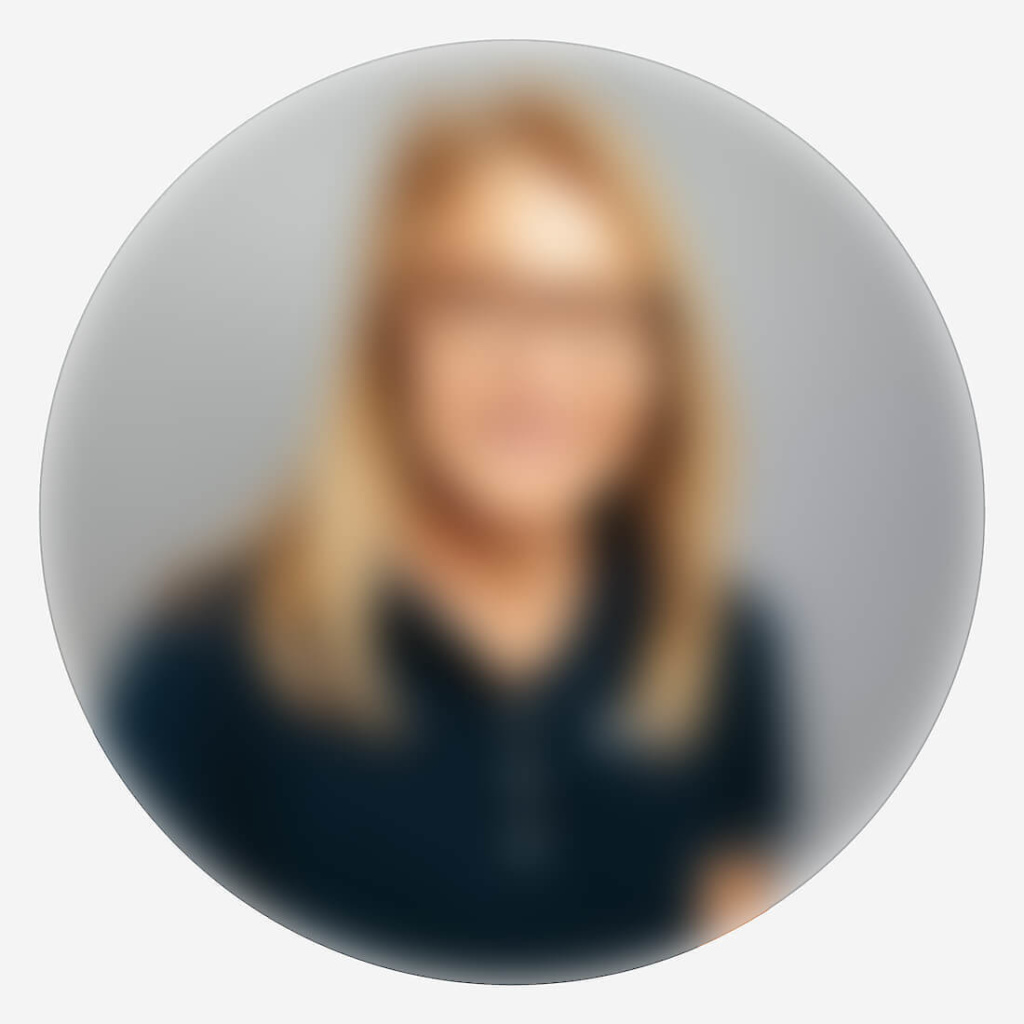 Kieferorthopaedie-Muenchen-Schneider-Team-Sie Kieferorthopaedie-Muenchen-Schneider-Team-Sie